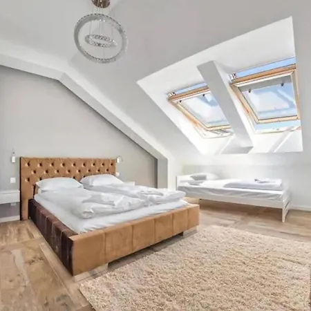 Close-urban Chic - Great Location - Swietej Barbary Gdańsk